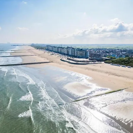 In With Stunning Sea Views * Wenduine